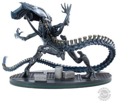 Quantum Mechanix QMx - Alien - Alien Queen 7" Q-Fig Max Elite