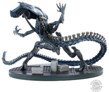 Quantum Mechanix QMx - Alien - Alien Queen 7" Q-Fig Max Elite