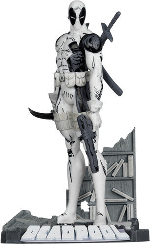 Pre Order McFarlane Toys: Gold Label - The New Mutants #98 - Marvel Collection - 1:10 Deadpool (LINE ART)