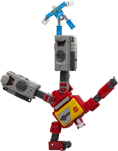 Pre Order Hasbro Collectibles - The Transformers: The Movie - Autobot Blaster & Eject Action Figures