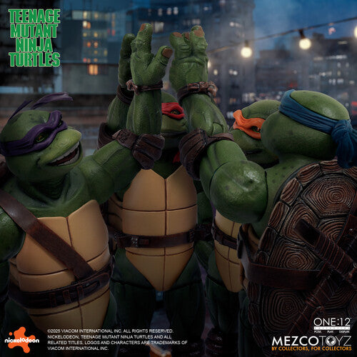 MEZCO - One:12 Collective - Teenage Mutant Ninja Turtles (1990 Movie) Action Figure Set