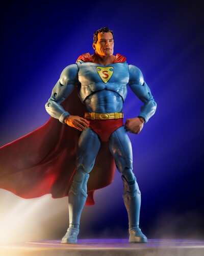 McFarlane Vault Collection - DC Multiverse - Superman (Action Comics) 7" Action Figure