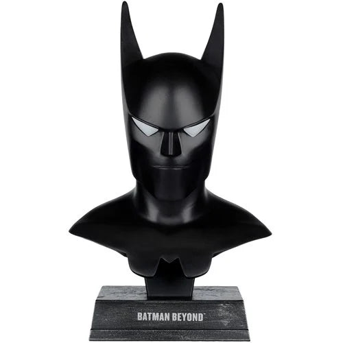 DC Direct Prop Replica Wave 6 Batman Batman Beyond 1:3 Scale Cowl